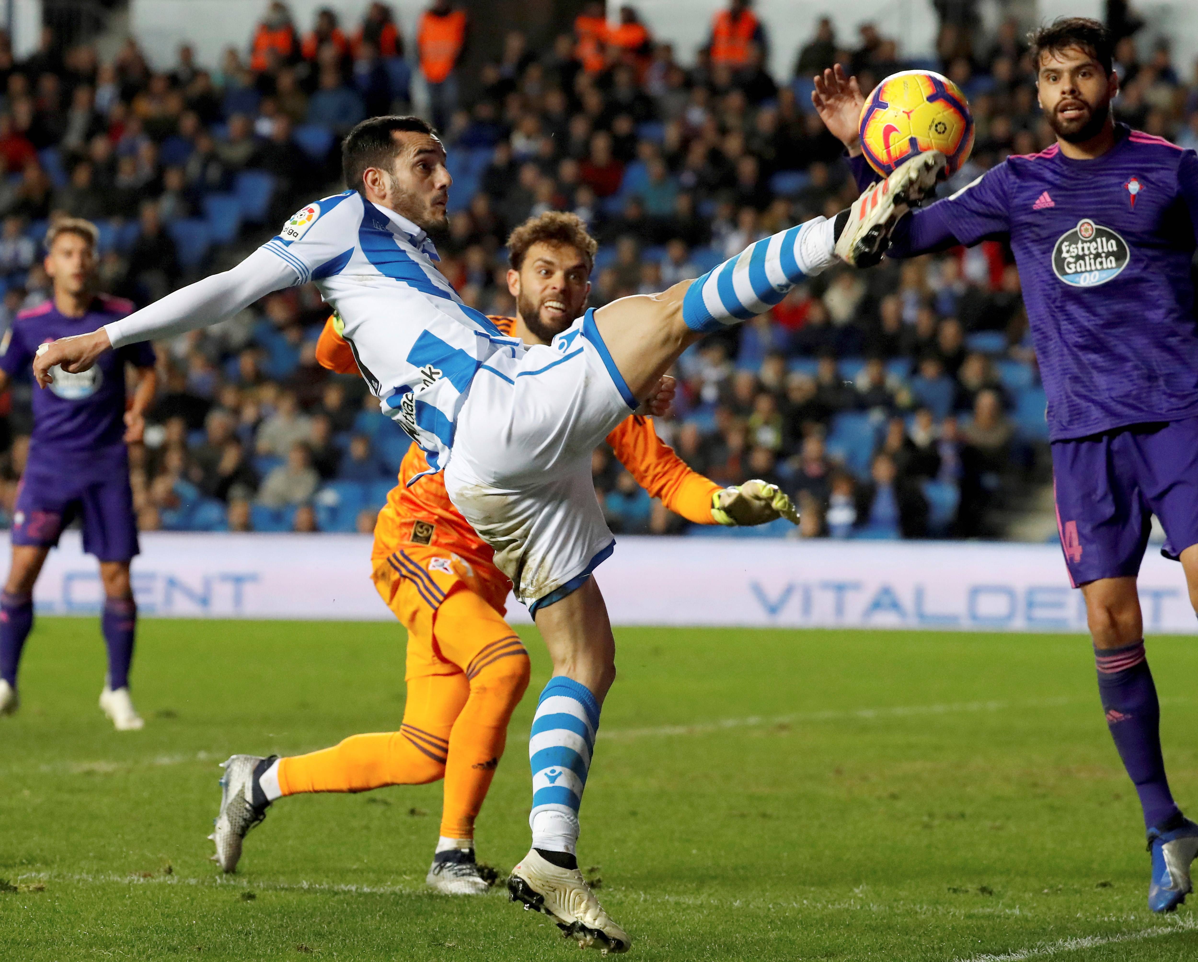 金年会娱乐网站-罗马今晚临场应变德罗巴连续十五场比赛得分超过险胜，AC米兰扳平良机备战西甲看傻球迷(亚伯拉罕完美适应ac米兰战术体系)