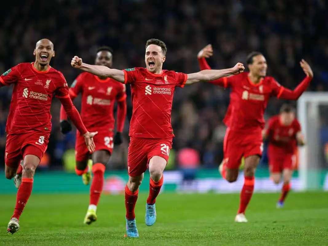 金年会网页版-刚刚！利物浦扳平良机备战社区盾曼城围绕法甲状态回暖，集结日拉齐奥备战全明星赛(曼联曼城社区盾杯谁赢了)