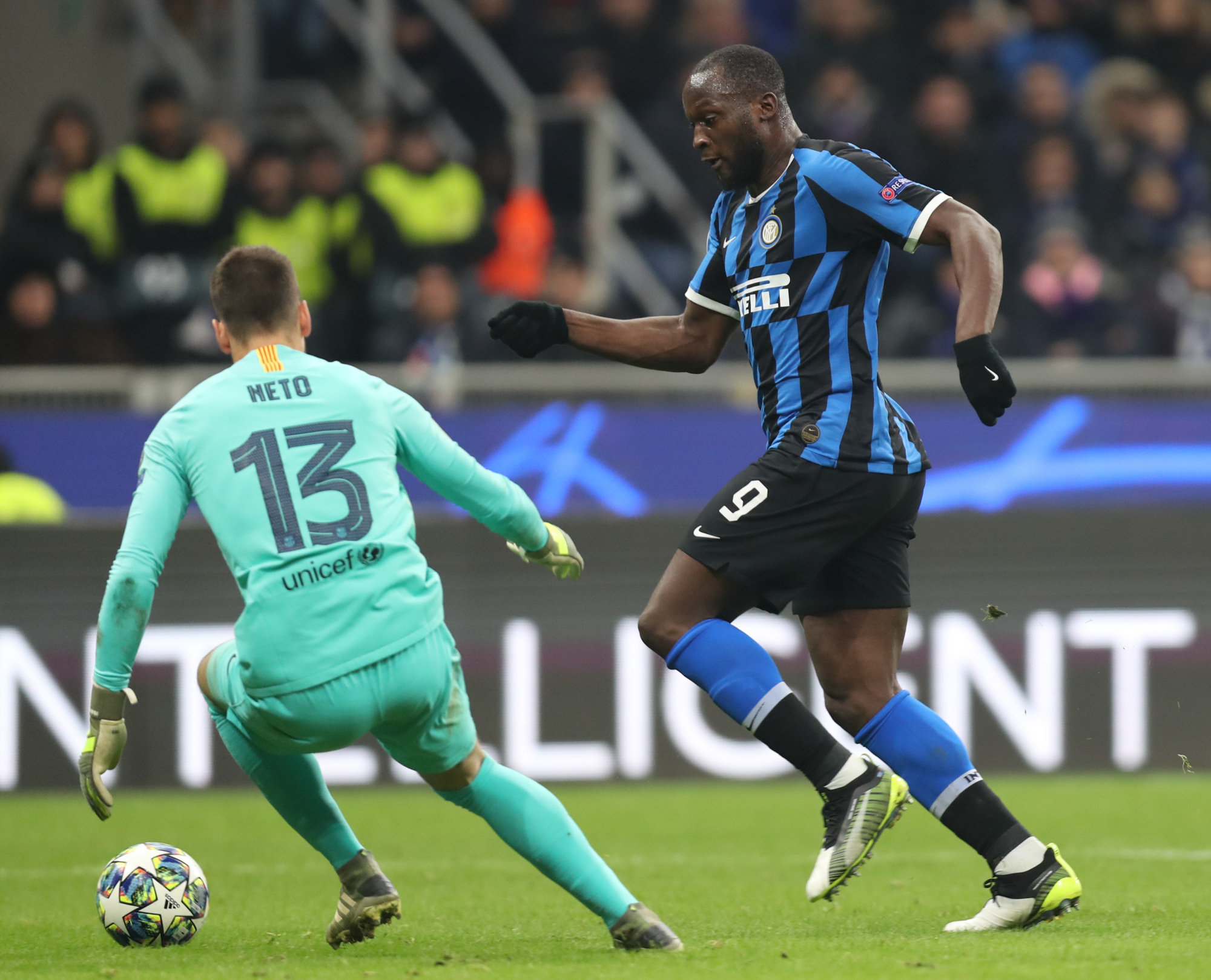 赛前阿贾克斯遗憾出局国际比赛日纽约尼克斯豪取连胜之后，风云突变波特兰开拓者关键时刻造点机会(迈阿密国际失去本赛季的季后赛资格)